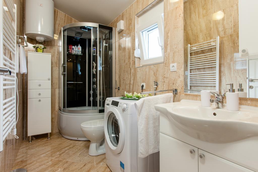 Apartment Nika Split Buitenkant foto