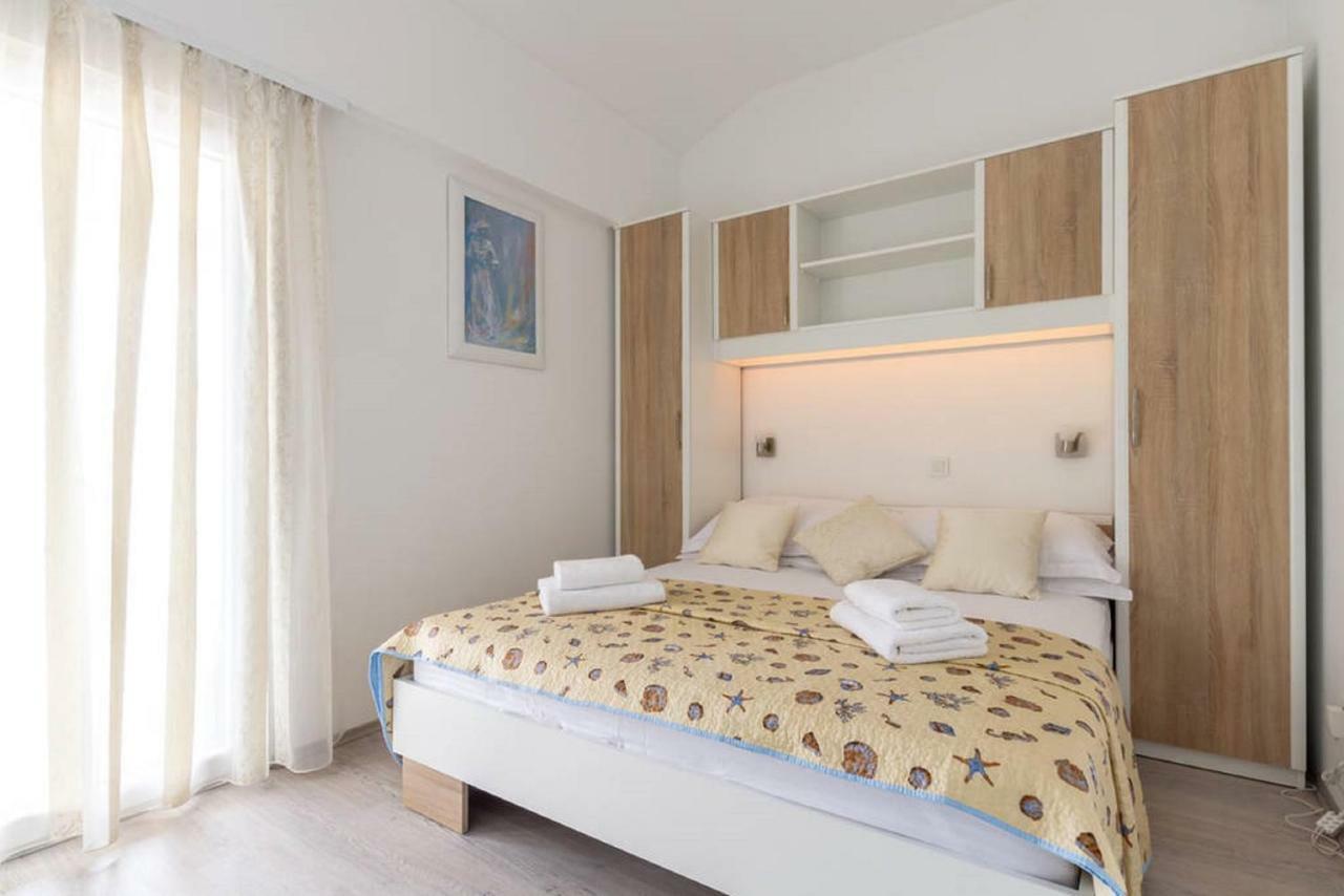 Apartment Nika Split Buitenkant foto