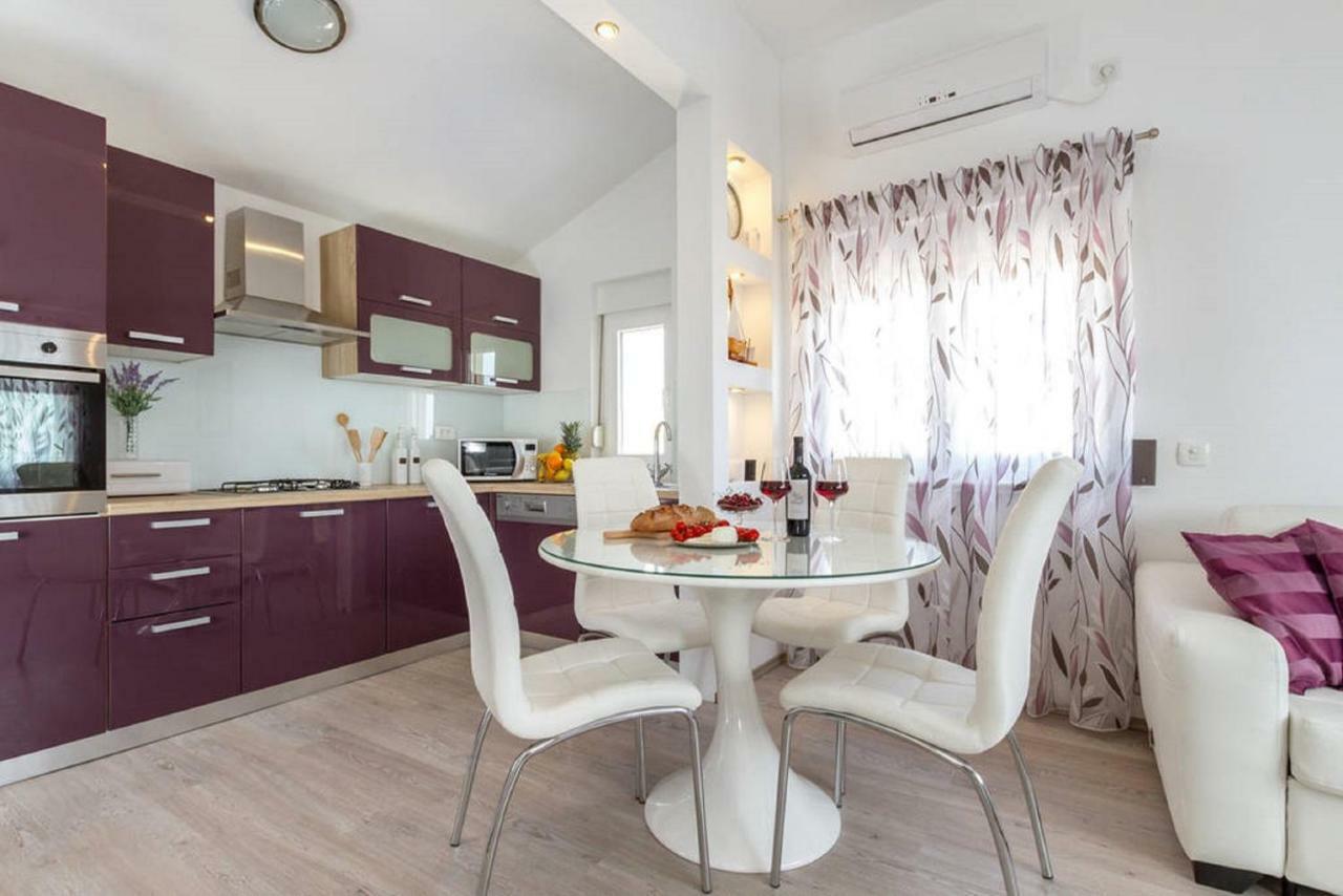 Apartment Nika Split Buitenkant foto