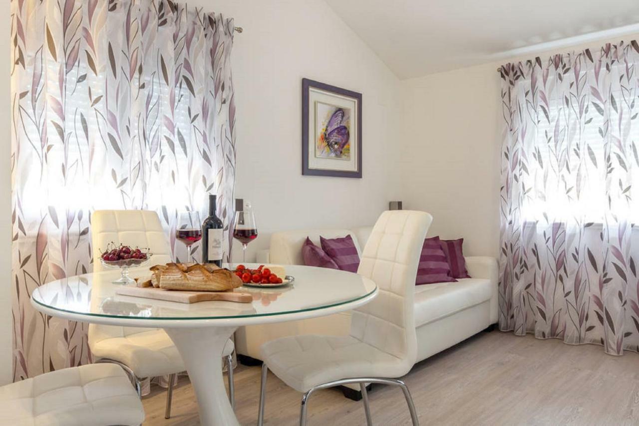 Apartment Nika Split Buitenkant foto